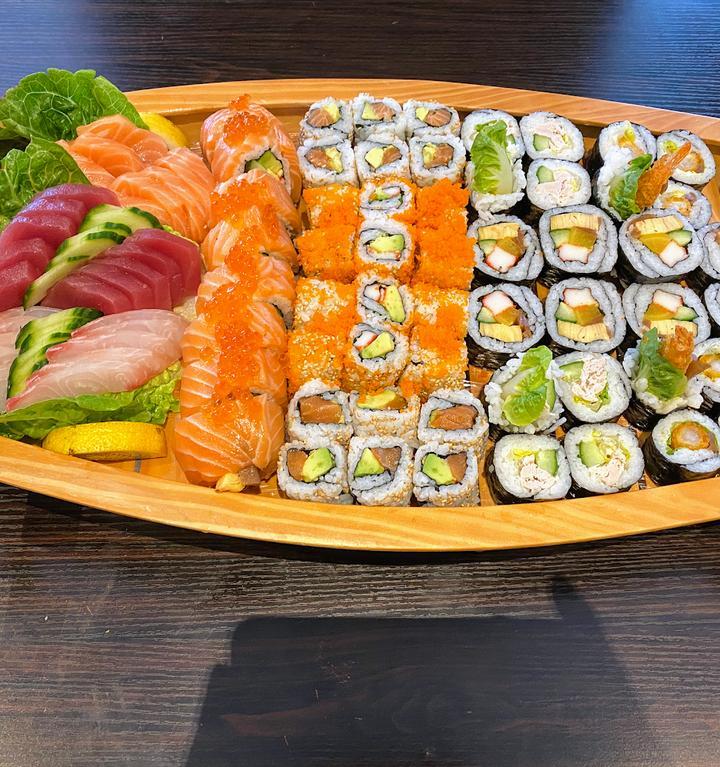 Tomo Sushi